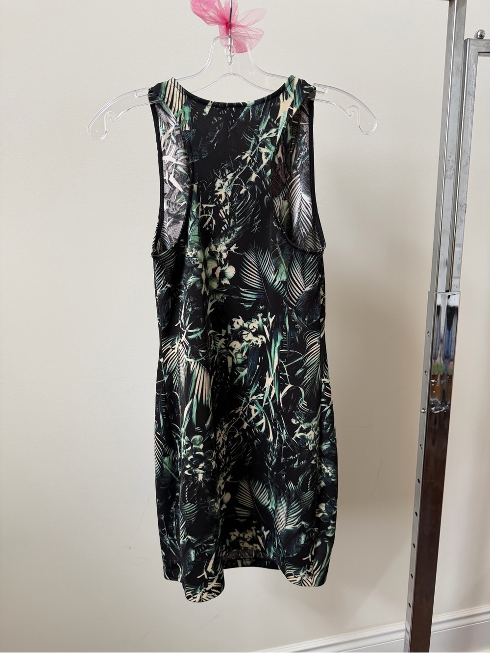 Dynamite Black Tropical Print Racerback Mini Dress